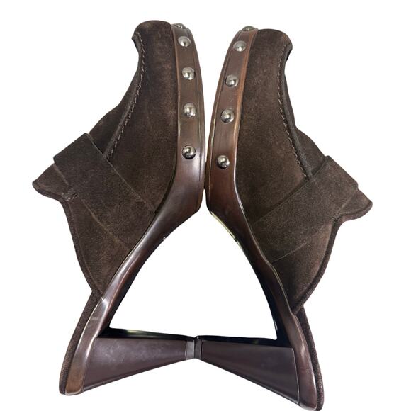 Stuart Weitzman Brown Suede Studded Mule Heels W/ Buckle Women's Size 6.5M US - Picture 5 of 8
